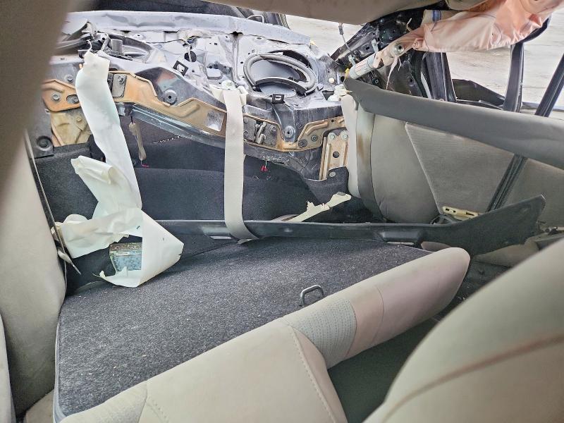 2012 Niss Altima 2.5