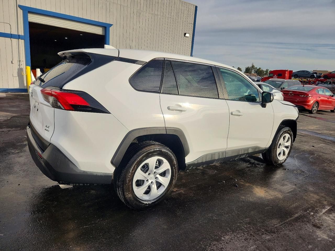 2025 Toyota Rav4 le
