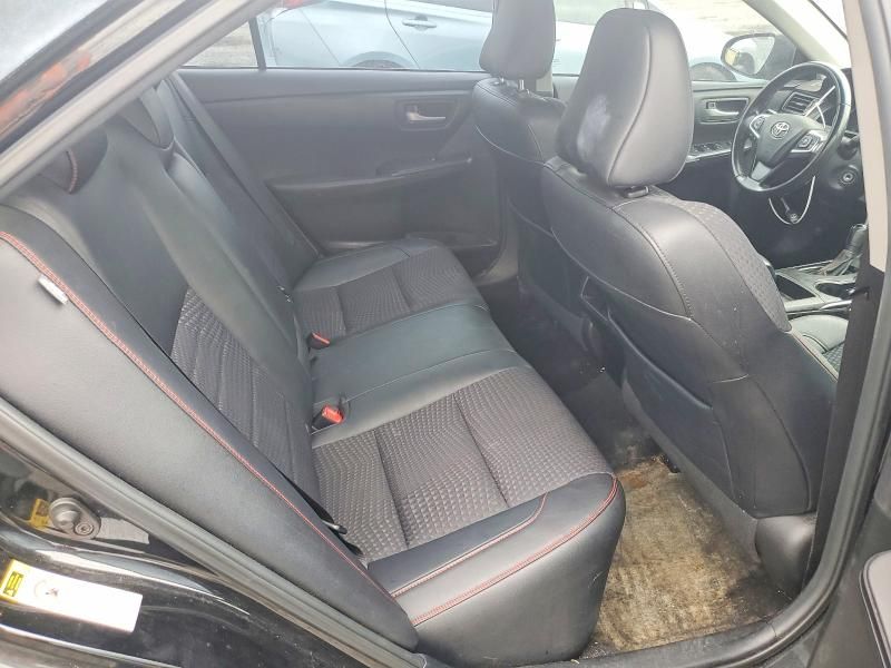 2015 Toyota Camry le