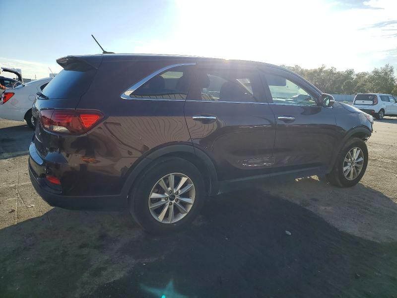 2020 KIA Sorento lx V6