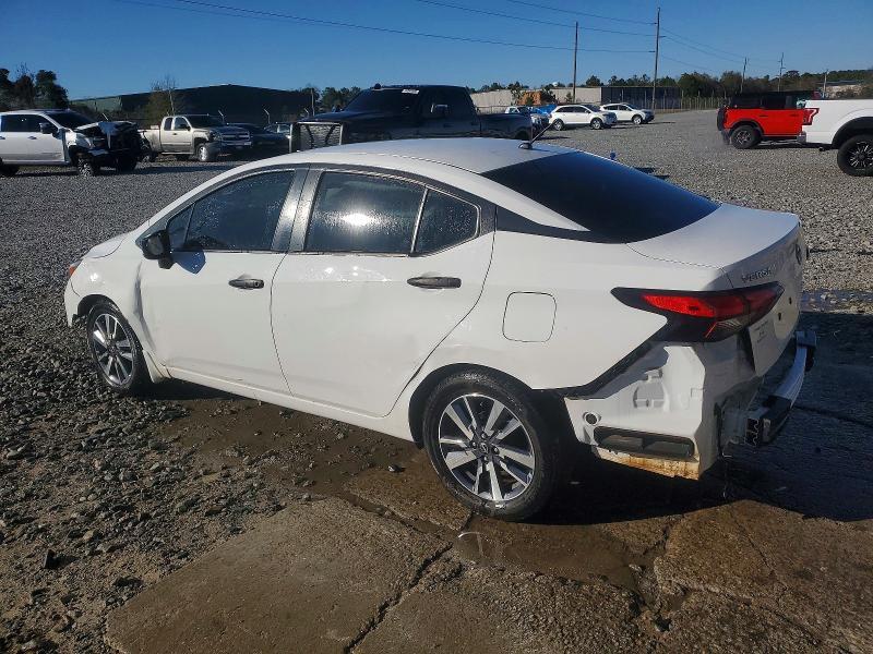 2024 Nissan Versa s