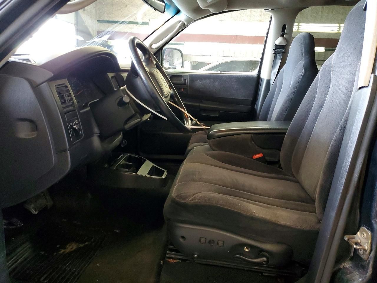 2002 Dodge Dakota Quad Sport