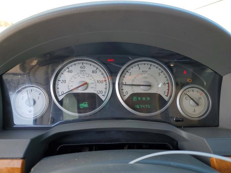 2010 Chrysler Town & Country Limited