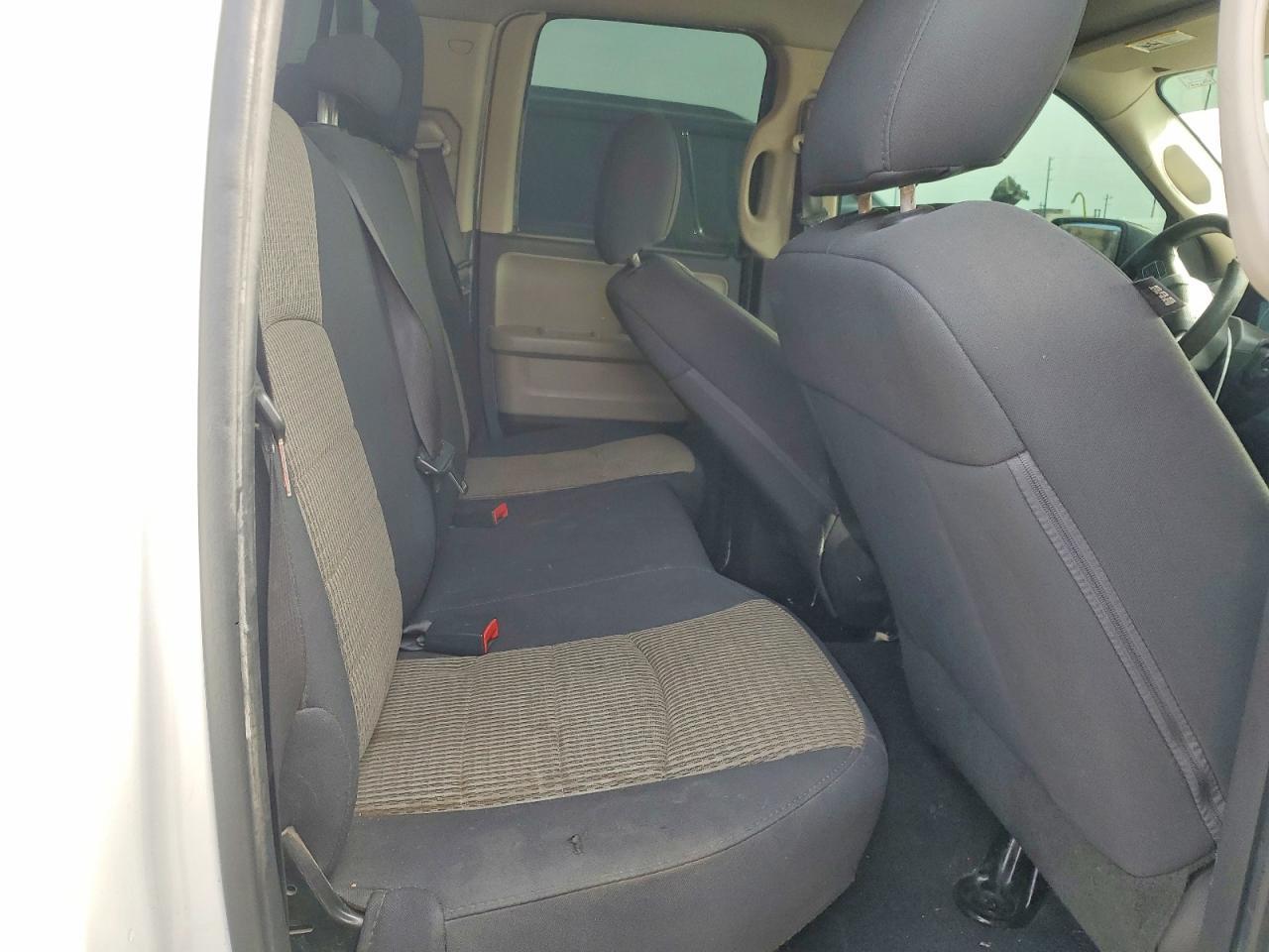 2012 Dodge Ram 1500 slt