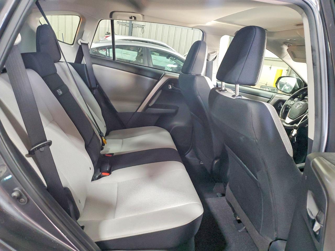 2018 Toyota Rav4 Hybrid xle