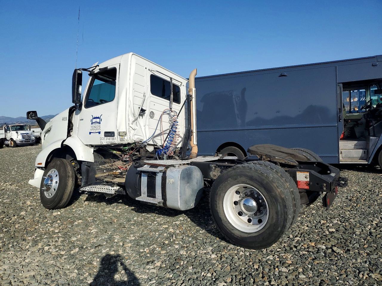 2019 Volvo VNR