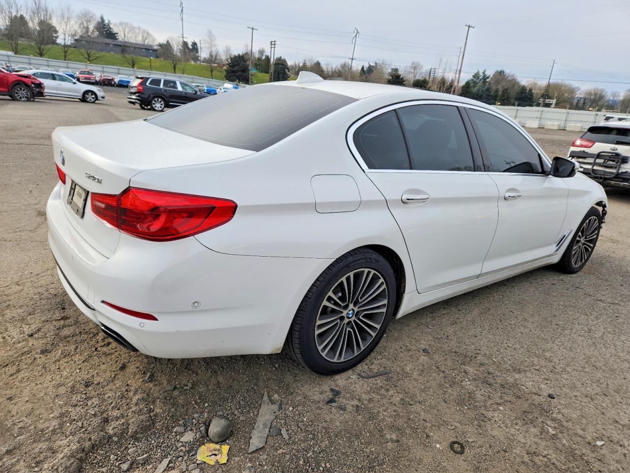 2017 BMW 540 i
