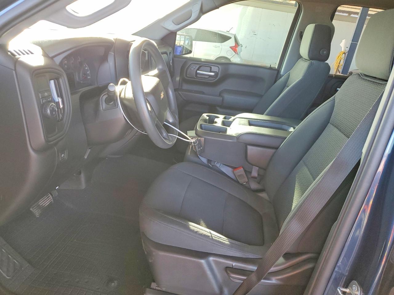 2020 Chevrolet Silverado C1500 Custom
