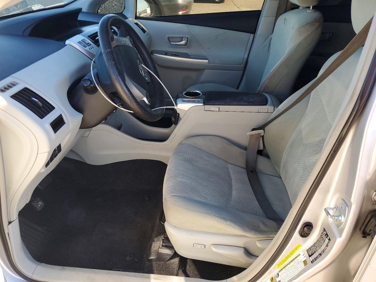 2012 Toyota Prius v