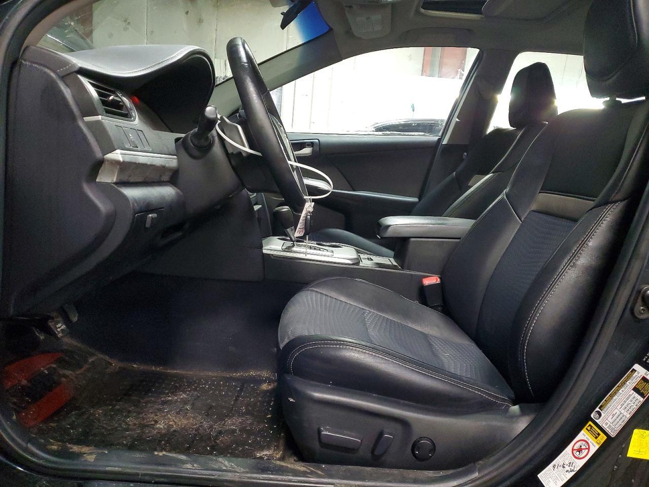 2014 Toyota Camry l
