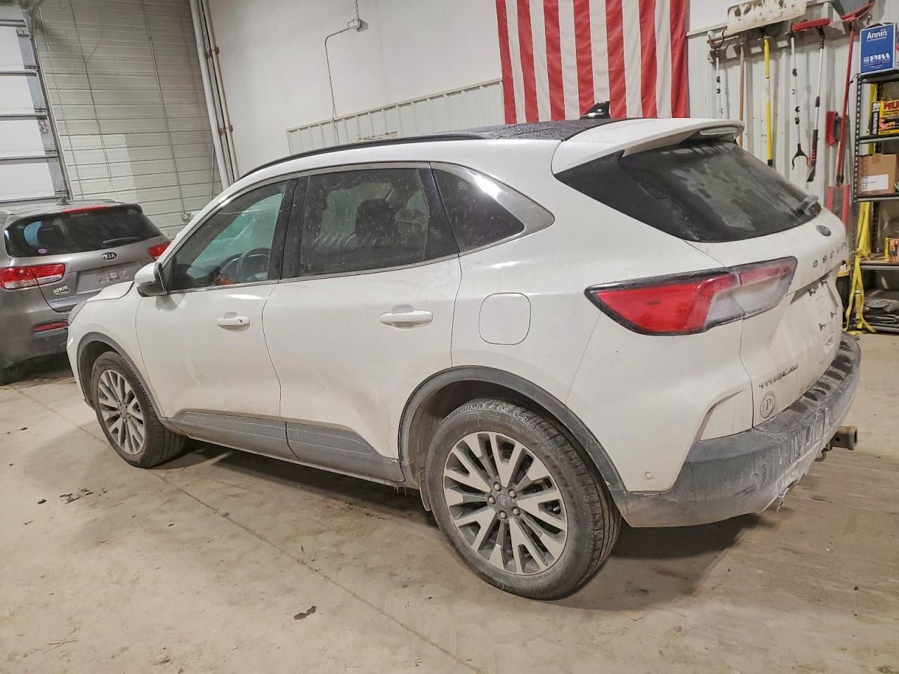 2020 Ford Escape Titanium