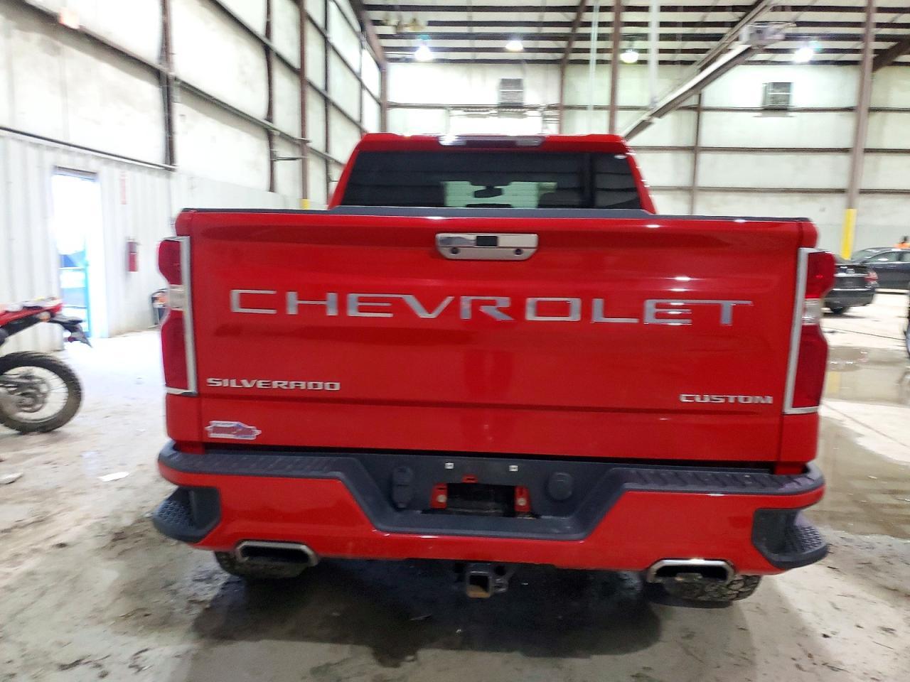 2020 Chevrolet Silverado K1500 Custom