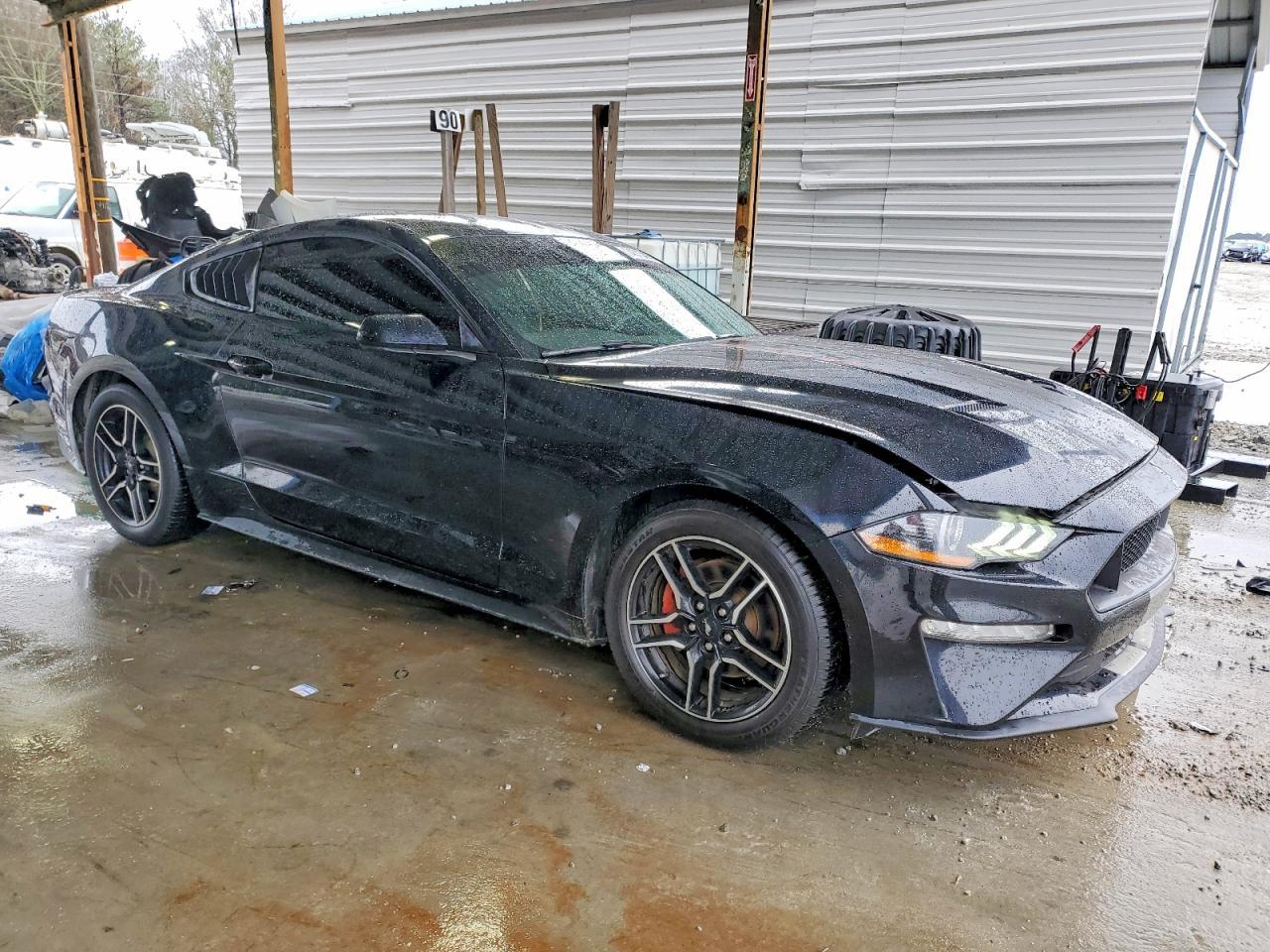 2020 Ford Mustang