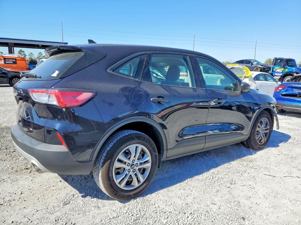 2021 Ford Escape s
