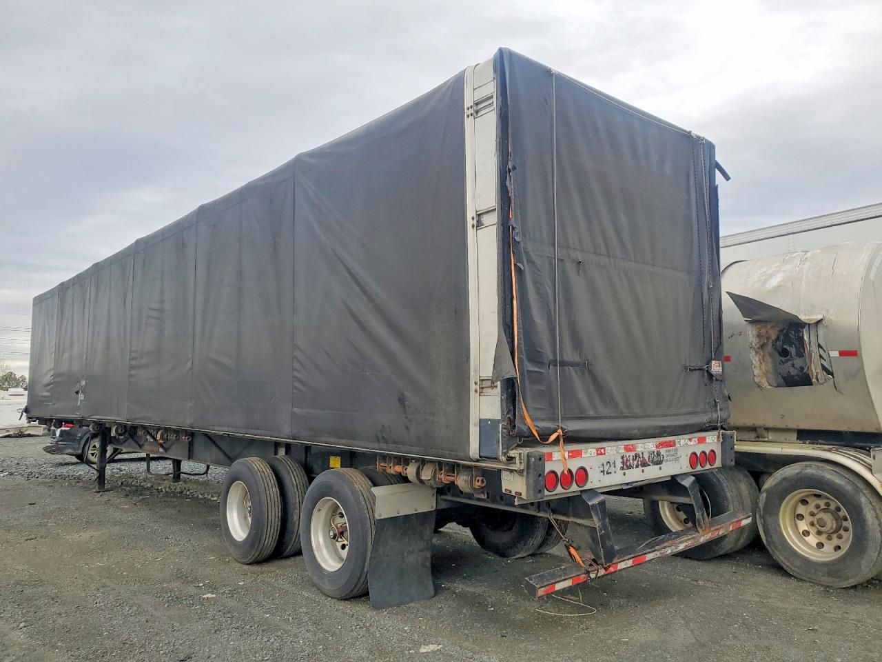 2016 Transcraft Flatbed Side Curtain Trailer