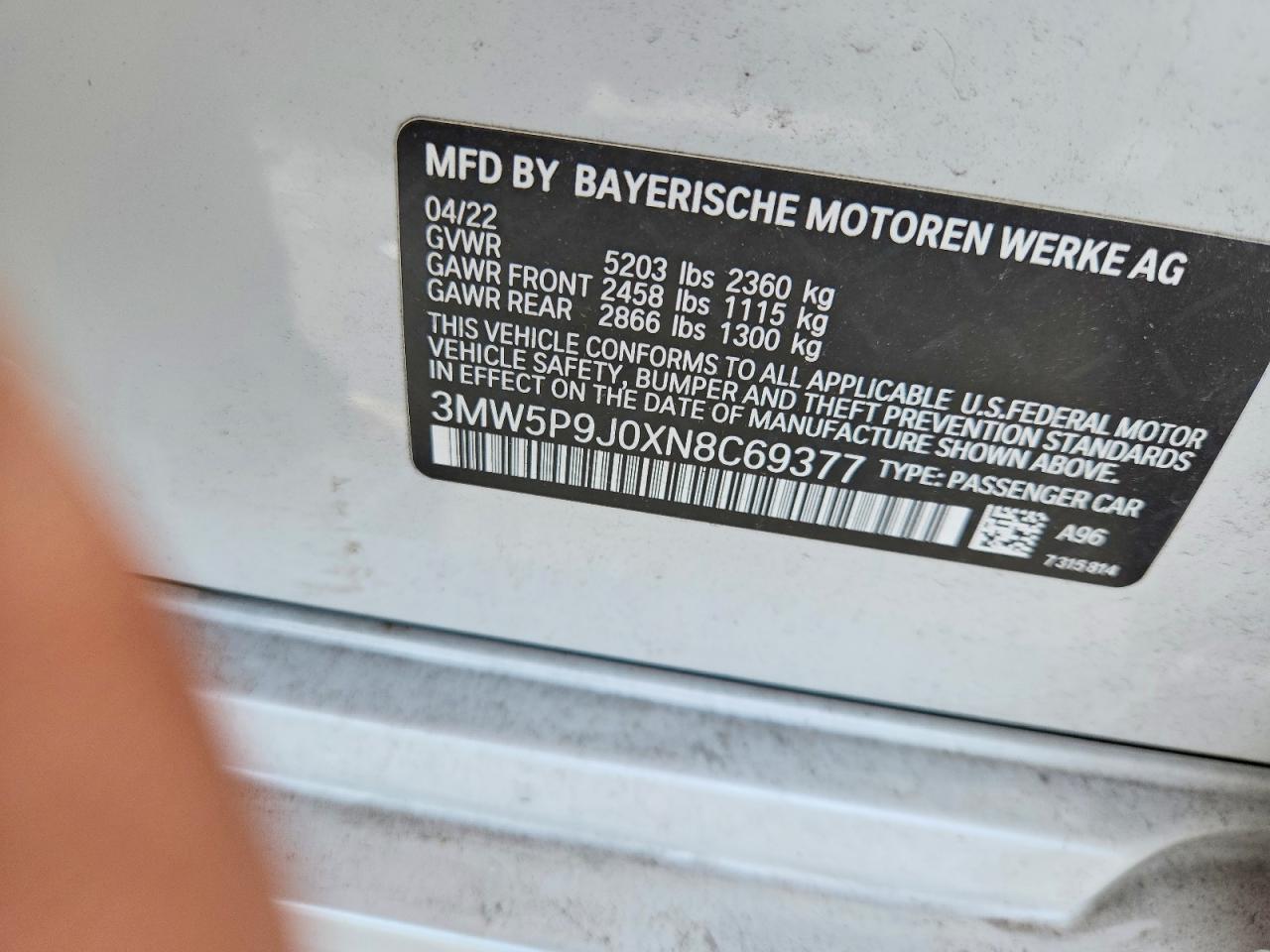2022 BMW 330xe