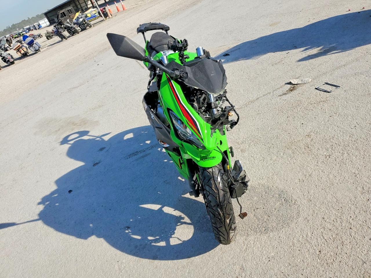 2023 Kawasaki EX400