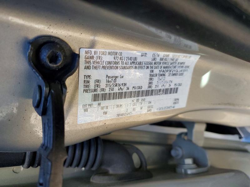 2016 Ford Focus se