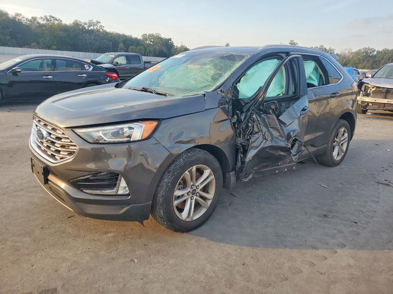 2020 Ford Edge sel