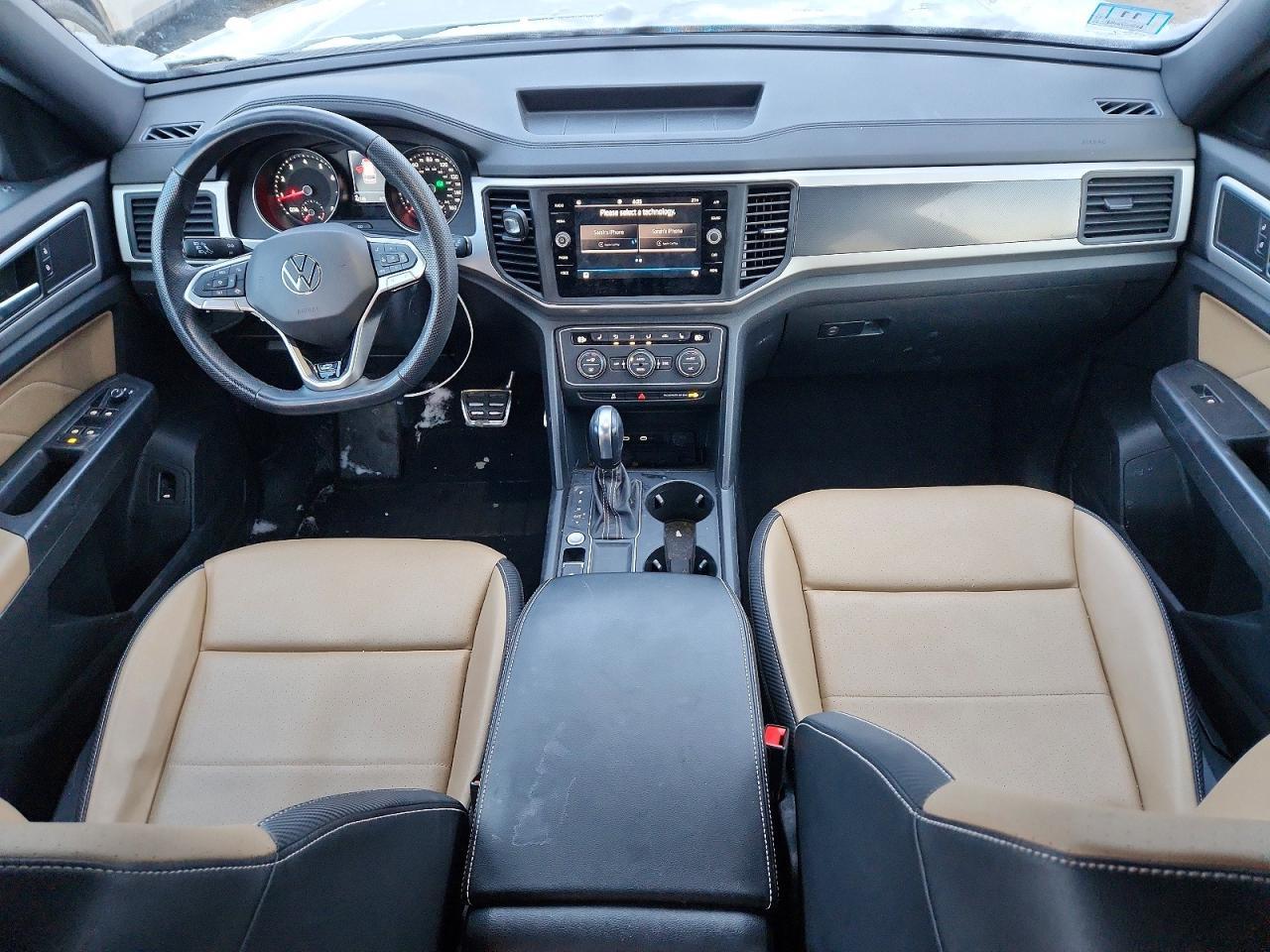 2021 Volkswagen Atlas Cross Sport se