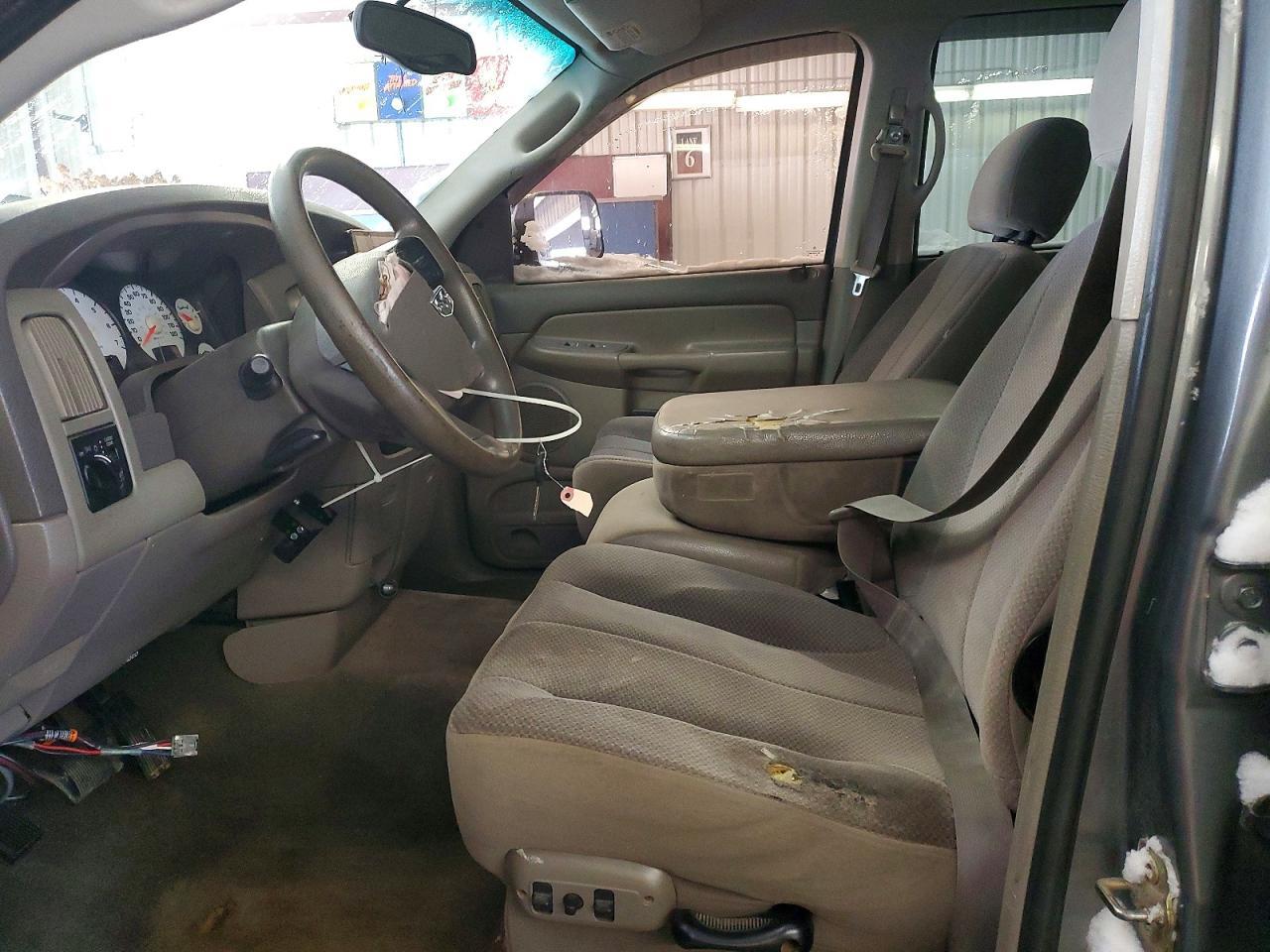 2005 Dodge Ram 1500 st