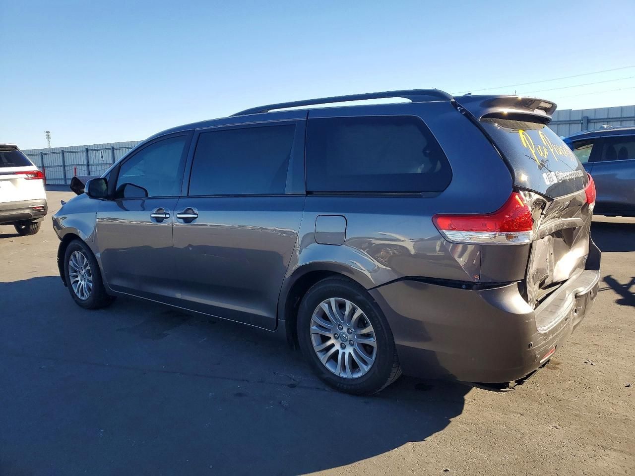 2012 Toyota Sienna xle