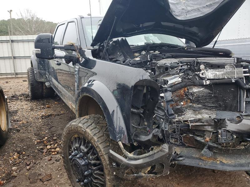 2025 Ford Super Duty F-450 W/D