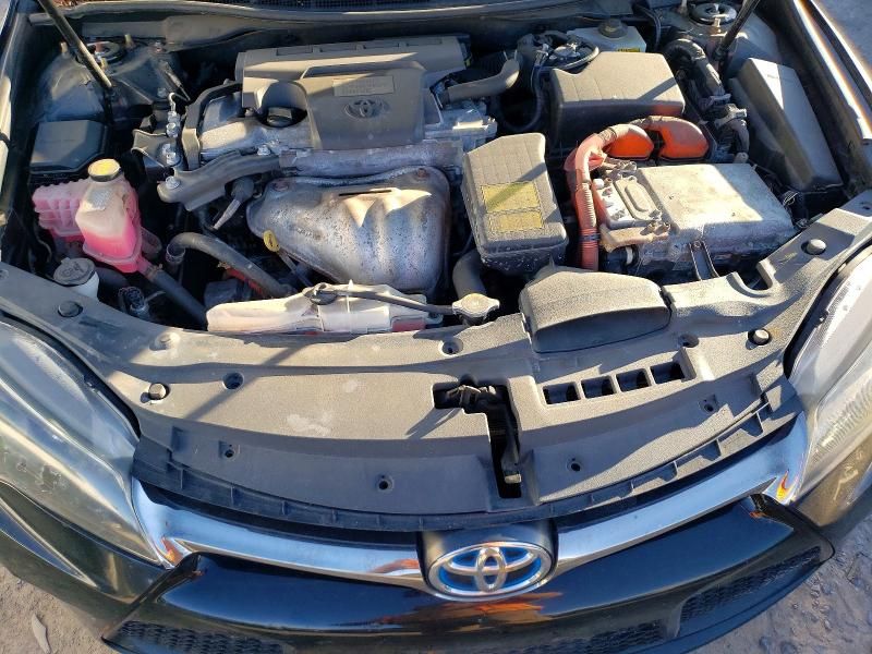 2015 Toyota Camry Hybrid