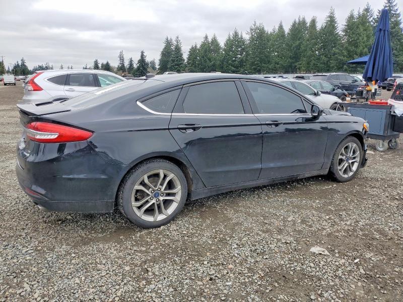 2017 Ford Fusion se Hybrid