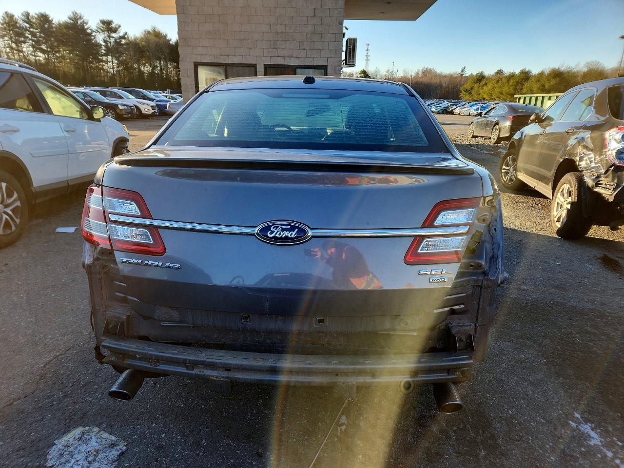 2013 Ford Taurus sel