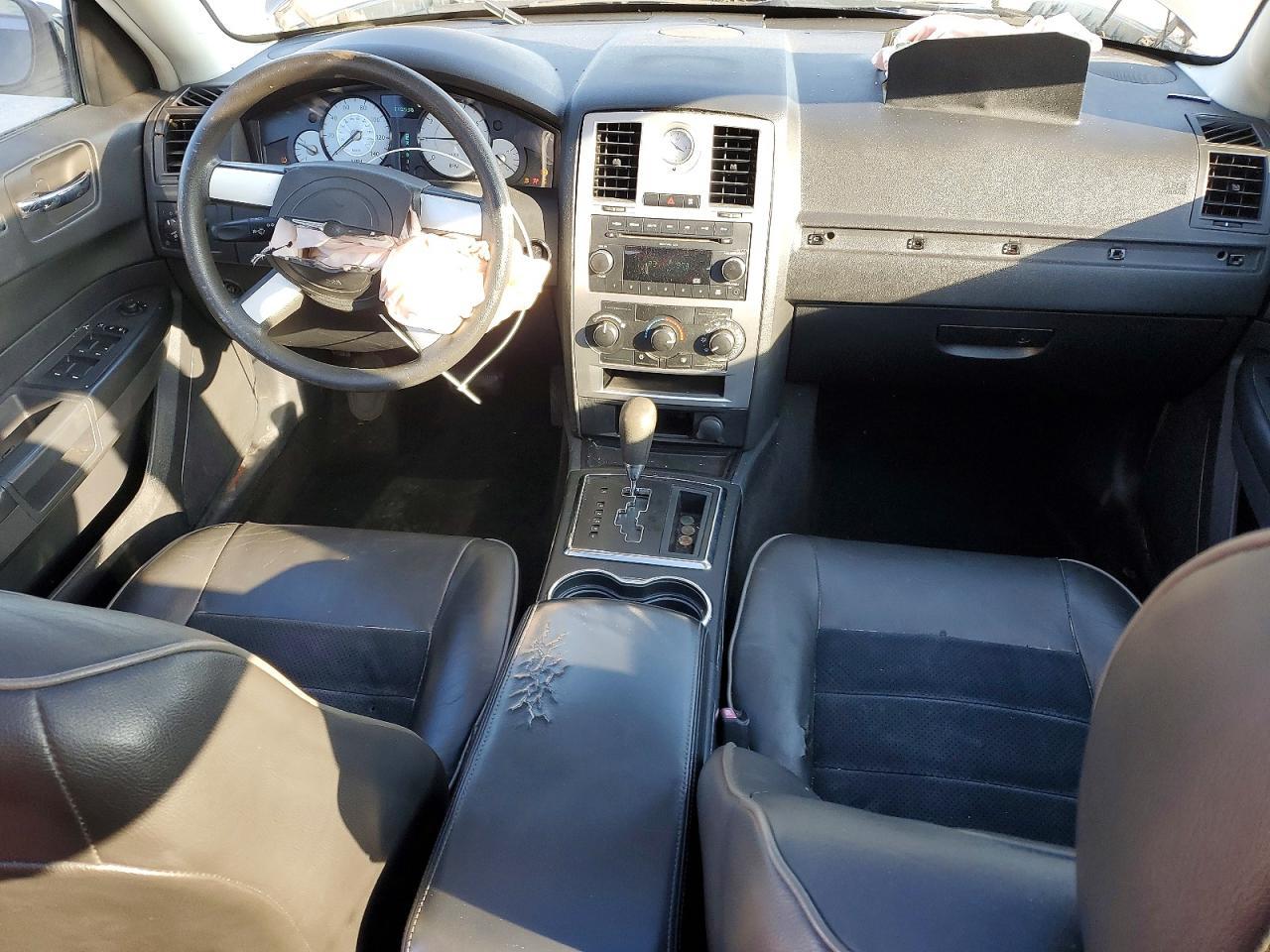 2009 Chrysler 300 lx