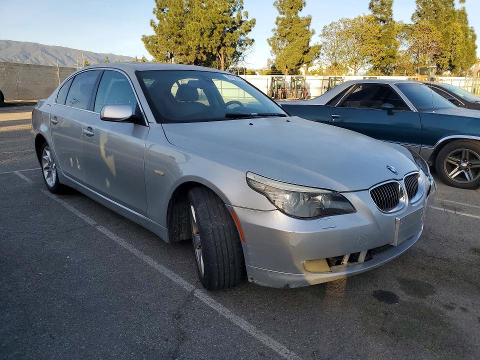2008 BMW 528 i