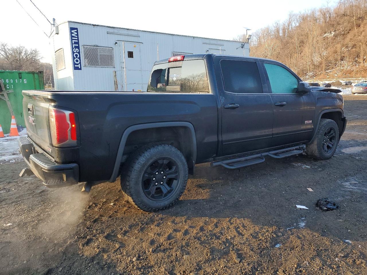 2017 GMC Sierra K1500 slt