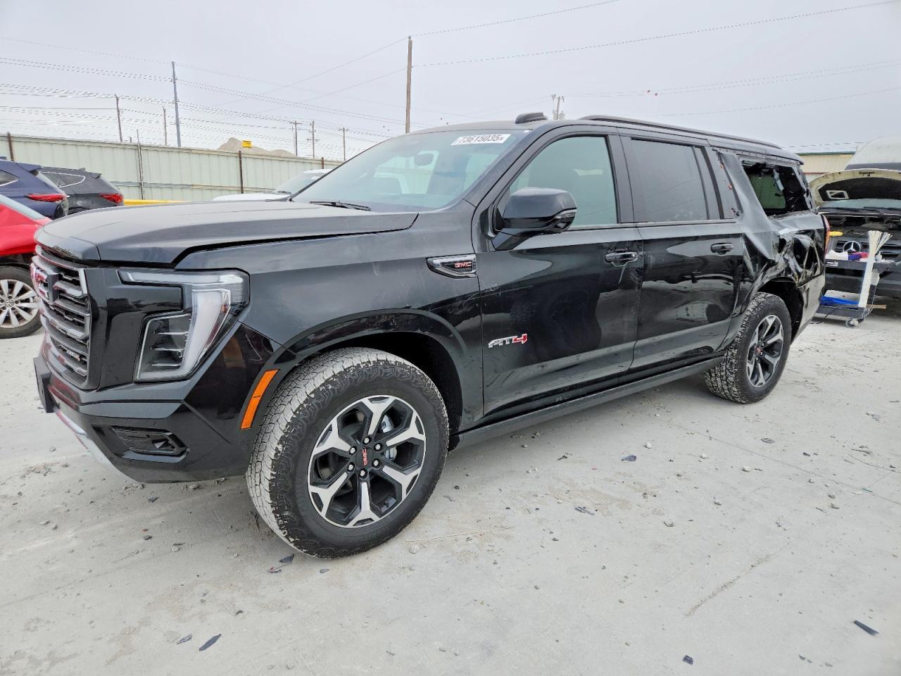 2025 GMC Yukon xl AT4