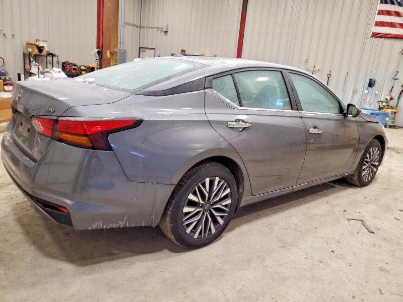 2023 Nissan Altima sv