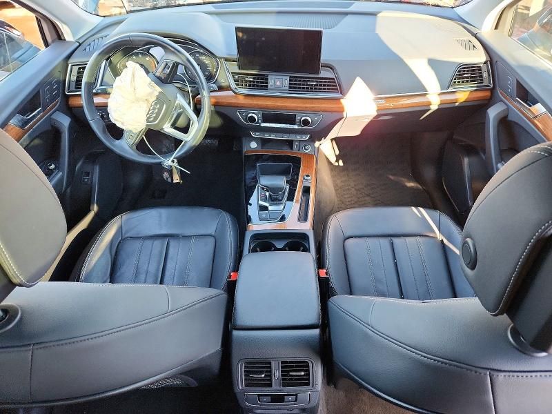 2023 Audi Q5 Premium 40