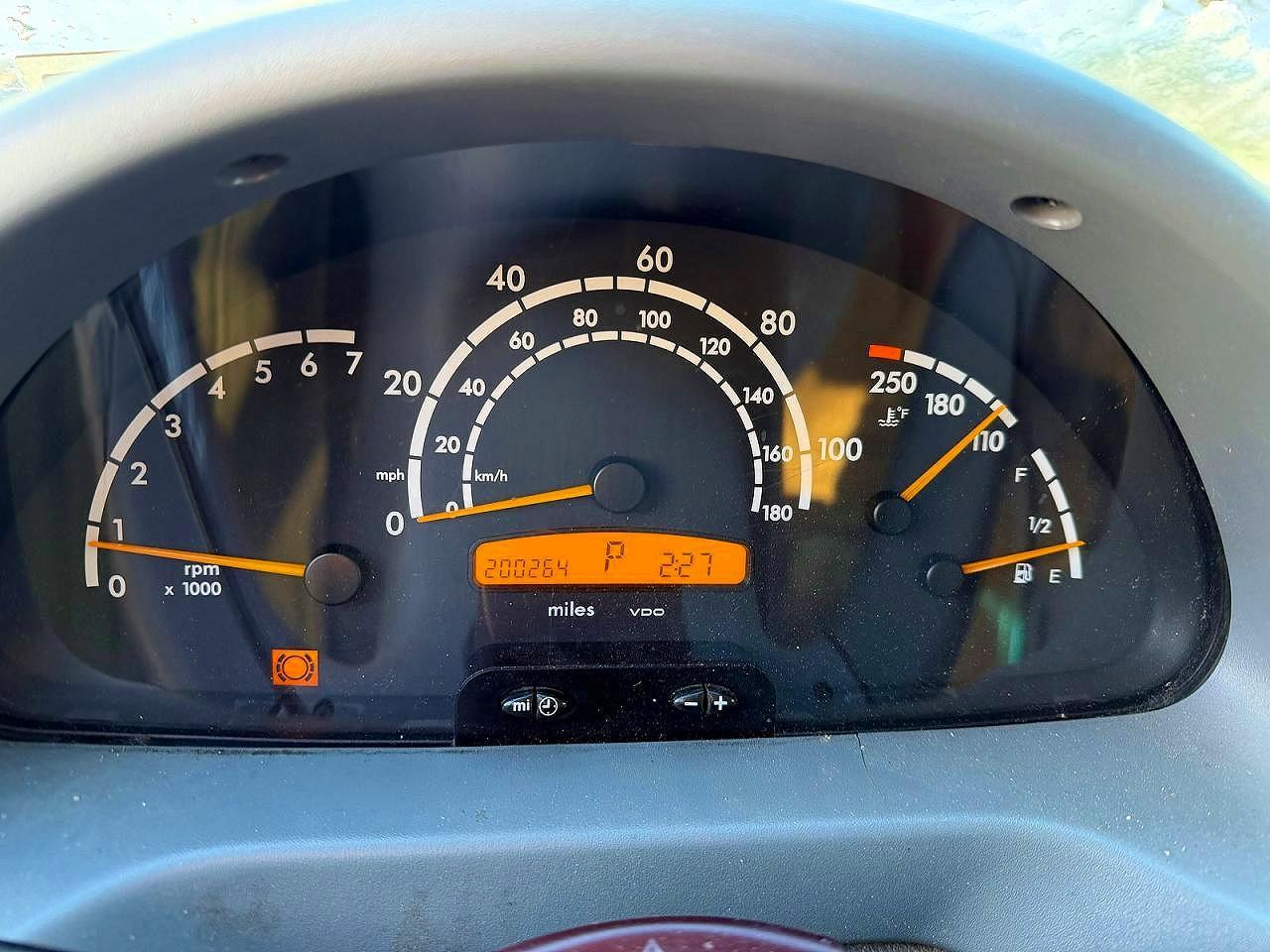 2004 Sprinter 2500 Sprinter