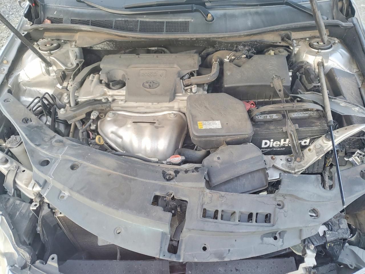 2016 Toyota Camry le