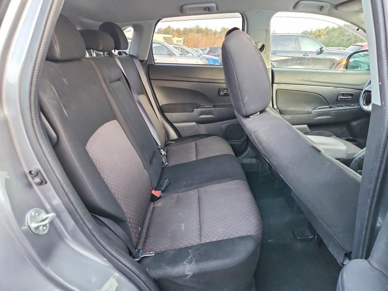 2017 Mitsubishi Outlander Sport es