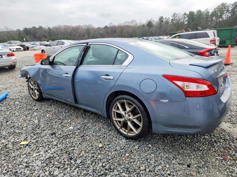 2010 Nissan Maxima s