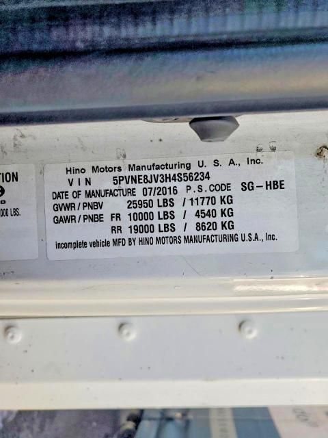 2017 Hino 268 BOX Truck