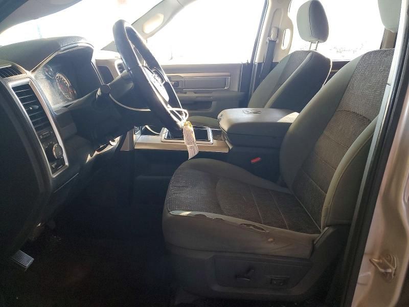 2015 Dodge Ram 1500 slt