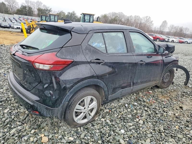 2021 Nissan Kicks s