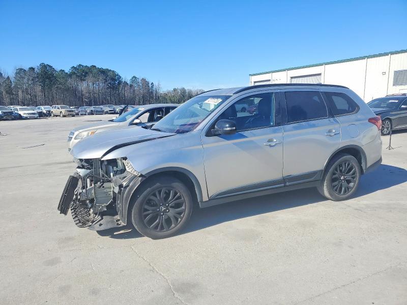 2019 Mitsubishi Outlander se
