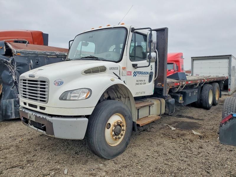2014 Freightliner Business Class M2 Flatbed Truck