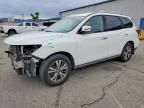 2017 Nissan Pathfinder s