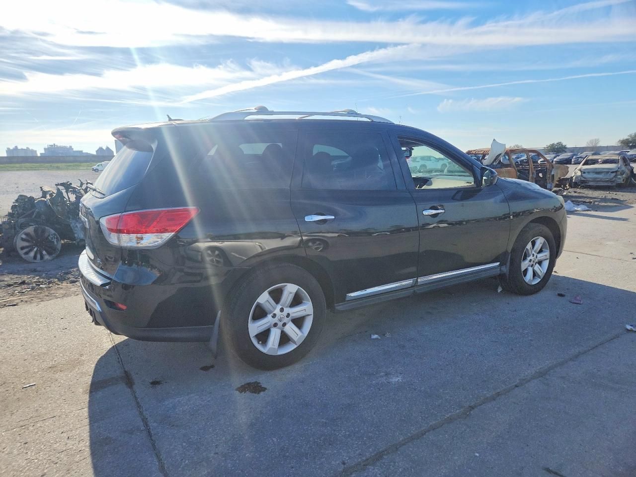 2014 Nissan Pathfinder s