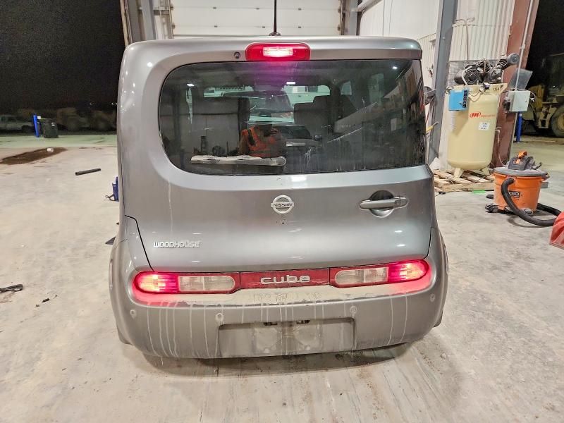 2009 Nissan Cube Base