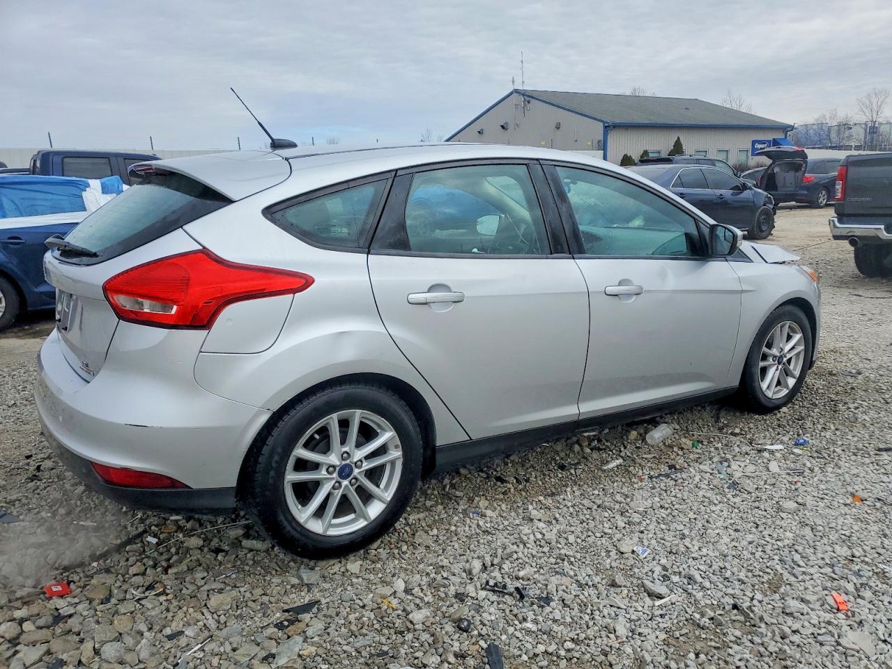 2016 Ford Focus se