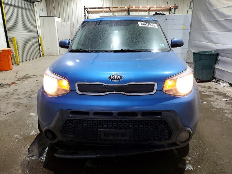 2016 KIA Soul +